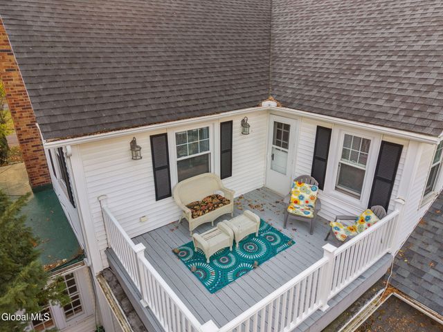 2131 Grand Boulevard, Niskayuna, NY 12309