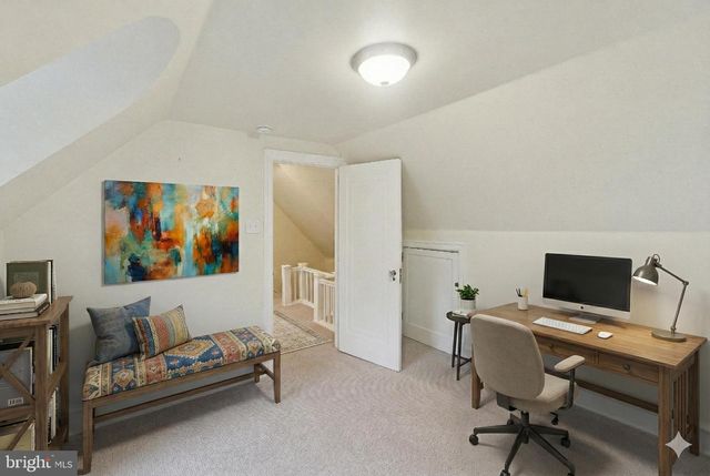 62 W LODGES LN, Bala Cynwyd, PA 19004