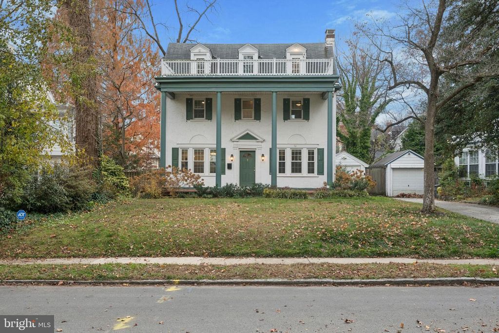 62 W LODGES LN, Bala Cynwyd, PA 19004