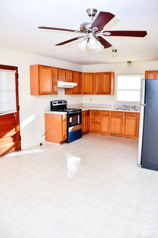 1121 Grovewood Drive, Charlotte, NC 28208