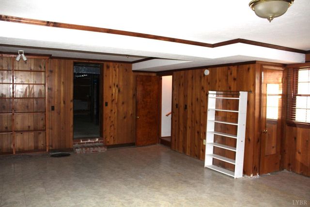 718 Sunset Drive, Bedford, VA 24523