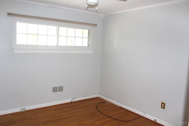 718 Sunset Drive, Bedford, VA 24523