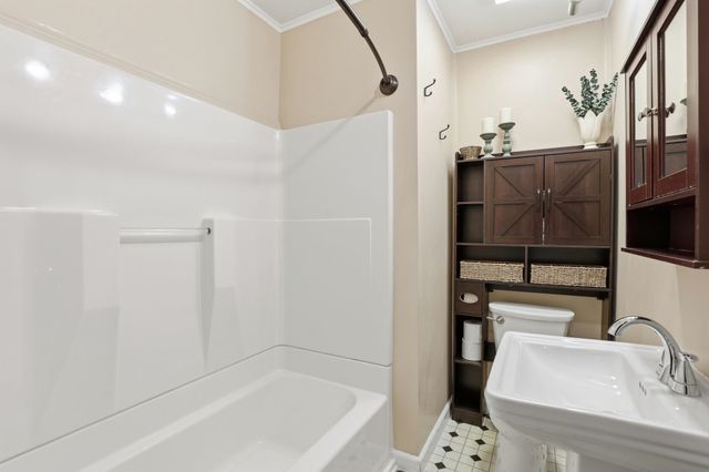 2321 W Boone Ave, Spokane, WA 99201