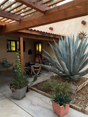 11524 Deep Creek Road, Apple Valley, CA 92308