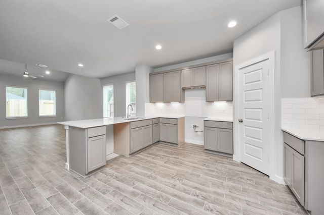 24506 Broad Park Ct, Spring, TX 77373