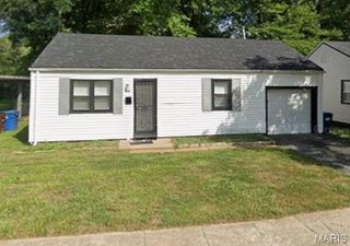 470 Mueller Avenue, St Louis, MO 63135