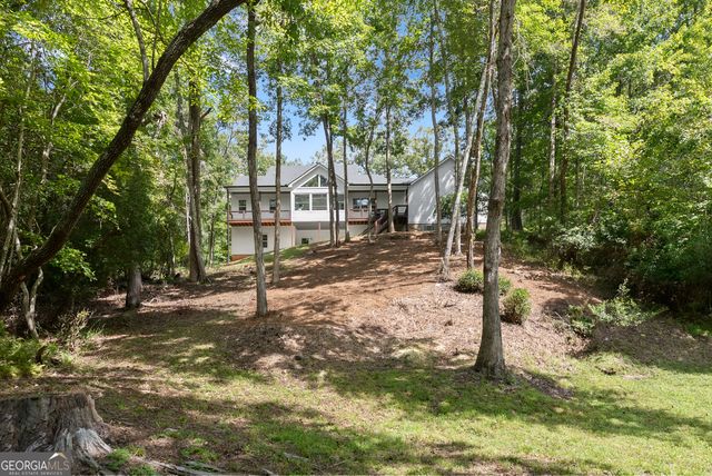 1366 Deer Woods Trail, Cleveland, GA 30528