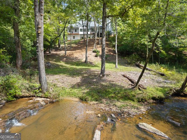 1366 Deer Woods Trail, Cleveland, GA 30528