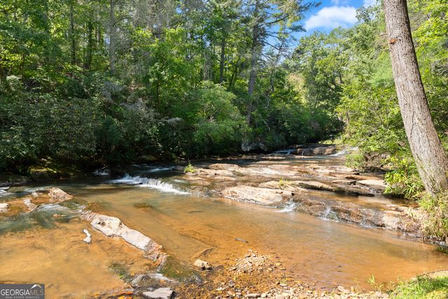1366 Deer Woods Trail, Cleveland, GA 30528