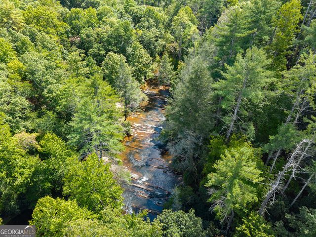 1366 Deer Woods Trail, Cleveland, GA 30528