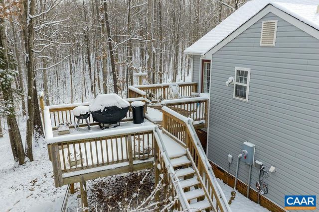 382 PATRICK HENRY PL, Louisa, VA 23093