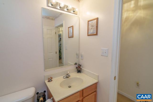 382 PATRICK HENRY PL, Louisa, VA 23093