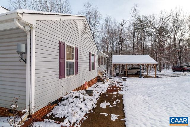 382 PATRICK HENRY PL, Louisa, VA 23093