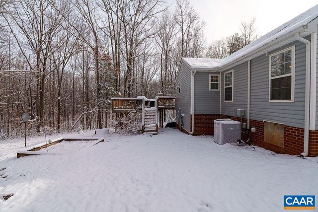 382 PATRICK HENRY PL, Louisa, VA 23093