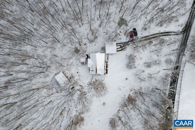 382 PATRICK HENRY PL, Louisa, VA 23093