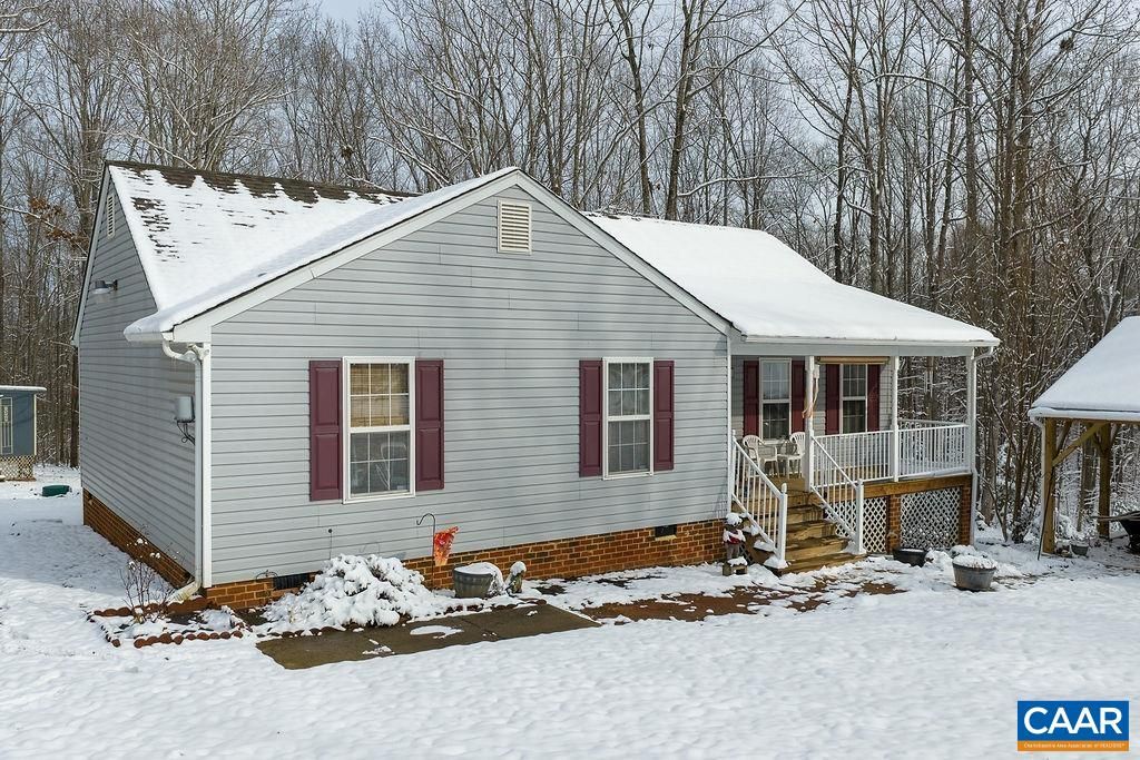 382 PATRICK HENRY PL, Louisa, VA 23093