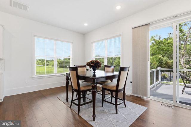40452 WINDYHILL FARMS DR, Aldie, VA 20105