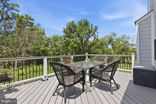 40452 WINDYHILL FARMS DR, Aldie, VA 20105