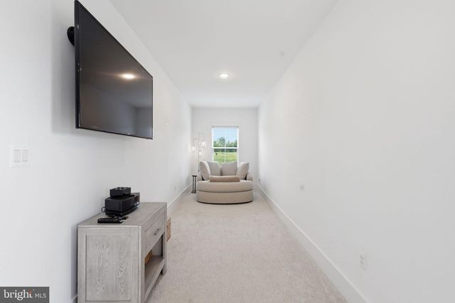 40452 WINDYHILL FARMS DR, Aldie, VA 20105