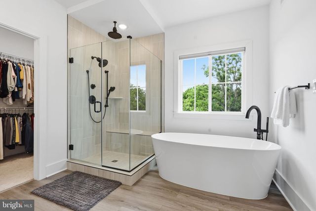 40452 WINDYHILL FARMS DR, Aldie, VA 20105