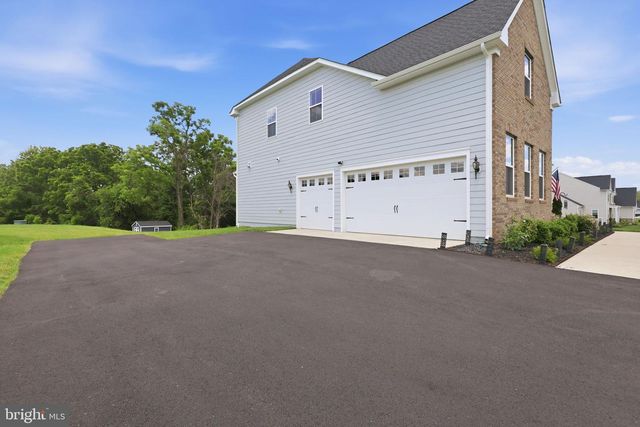40452 WINDYHILL FARMS DR, Aldie, VA 20105