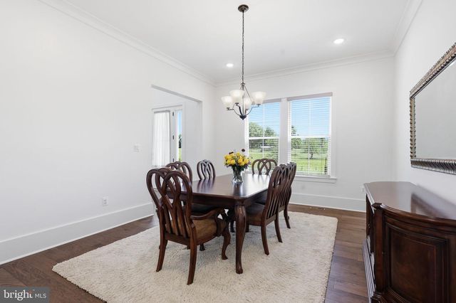 40452 WINDYHILL FARMS DR, Aldie, VA 20105