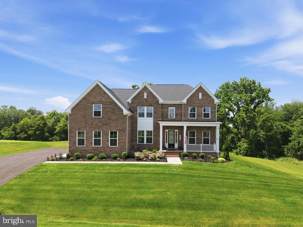 40452 WINDYHILL FARMS DR, Aldie, VA 20105