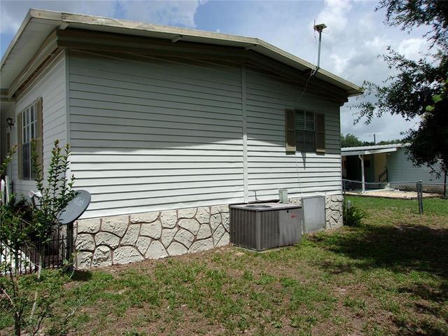 469 NE 64TH AVENUE, Ocala, FL 34470