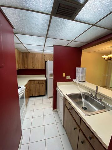 160 LIVE OAK WOODS COURT 3A, Deltona, FL 32725