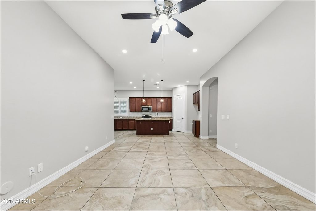 2913 E EBONY Drive, Chandler, AZ 85286 — photo 2