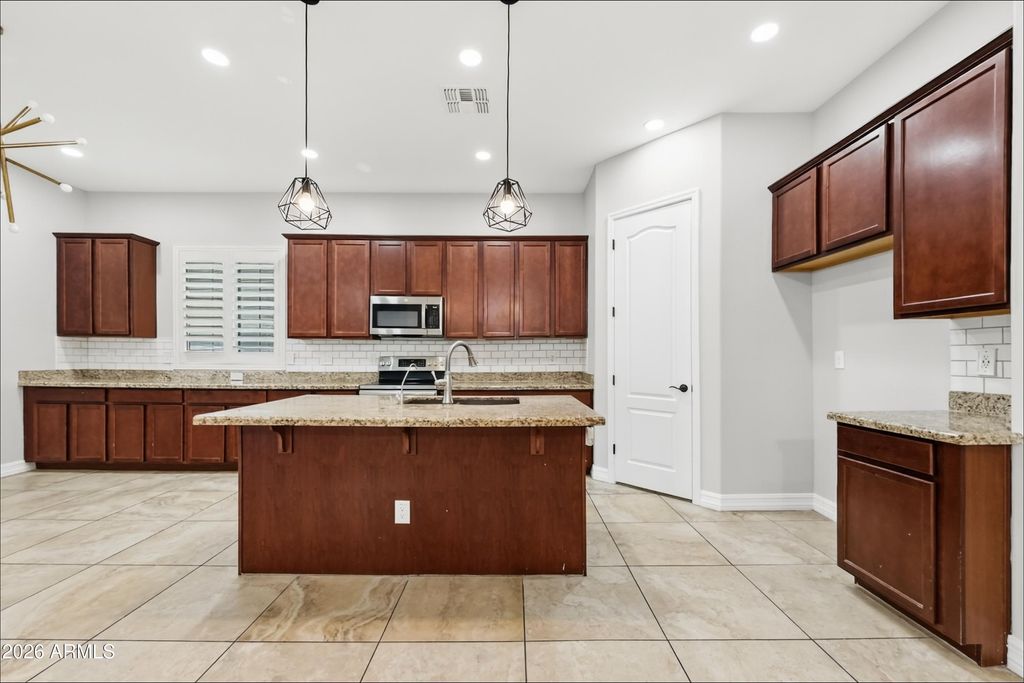 2913 E EBONY Drive, Chandler, AZ 85286 — photo 4