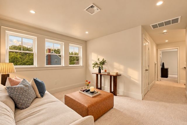 23 Kingston St, Kingston, MA 02364