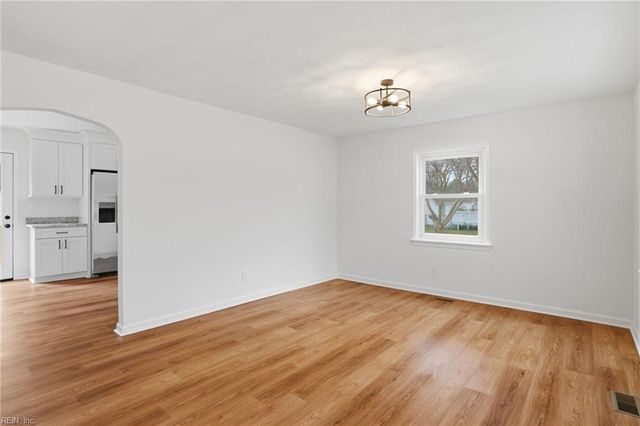 5101 Norvella AVE, Norfolk, VA 23513