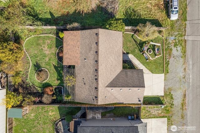 215 James Street S, Roy, WA 98580