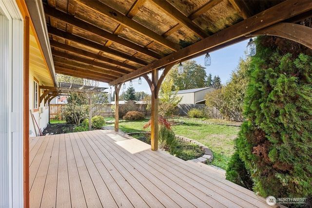 215 James Street S, Roy, WA 98580