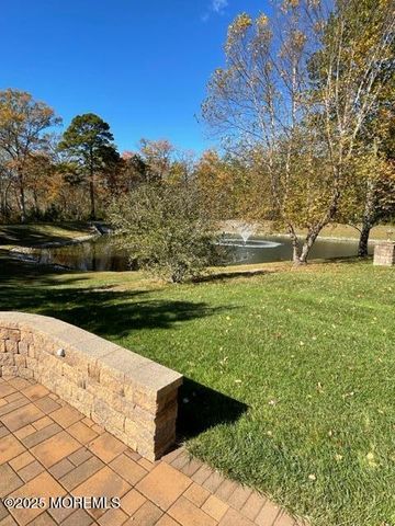 14 Cromwell Lane, Jackson, NJ 08527