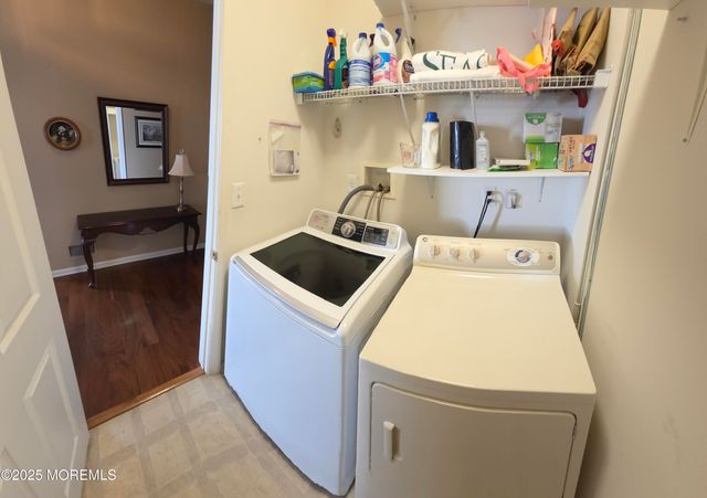 14 Cromwell Lane, Jackson, NJ 08527