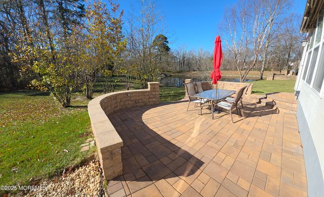 14 Cromwell Lane, Jackson, NJ 08527