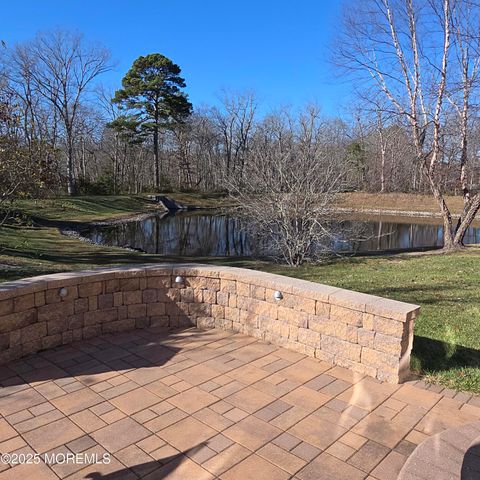 14 Cromwell Lane, Jackson, NJ 08527