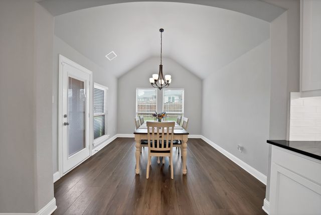 1905 Silver Falls Drive, Burleson, TX 76028