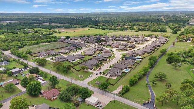 1905 Silver Falls Drive, Burleson, TX 76028