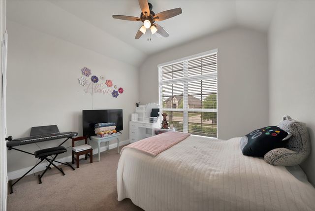 1905 Silver Falls Drive, Burleson, TX 76028