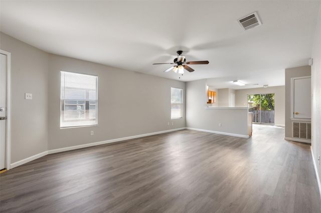 3213 Crownover ST, Austin, TX 78725