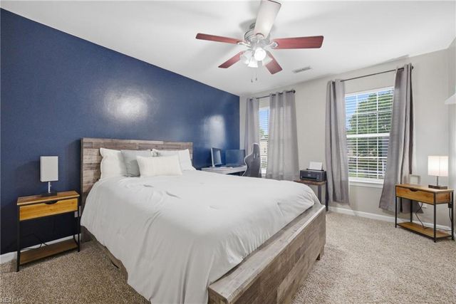 910 Hanson DR, Newport News, VA 23602