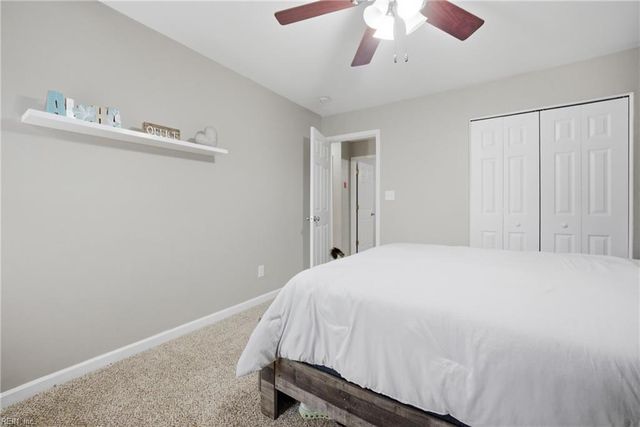 910 Hanson DR, Newport News, VA 23602