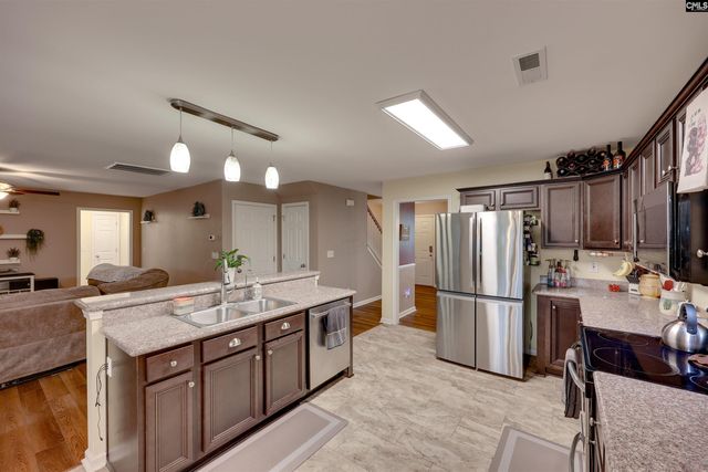 311 Starling View Court, Lexington, SC 29073