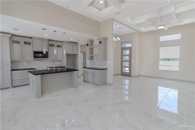 216 Nazareth, Rio Grande City, TX 78582