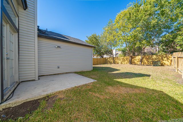 9323 Valley Hedge, San Antonio, TX 78250