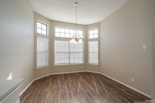 9323 Valley Hedge, San Antonio, TX 78250