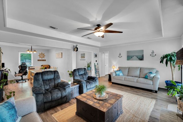 308 Buffalo Creek Drive, Waxahachie, TX 75165